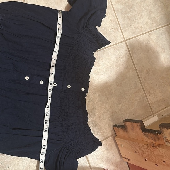 NWOT We The Free Navy Off Shoulder Top Size M - Picture 6 of 6